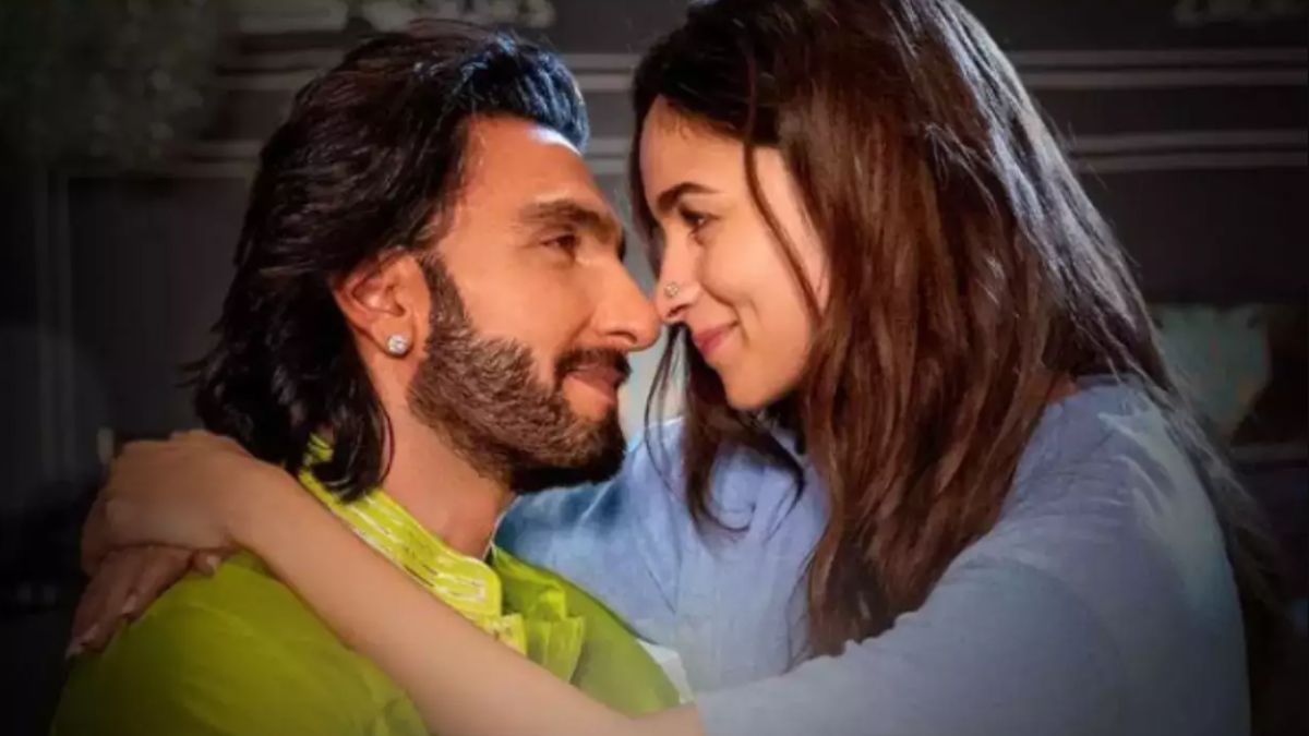 rocky-aur-rani-ki-prem-kahaani-box-office-collection-day-21-curtain-call-for-ranveer-singh-alia-bhatt-karan-johar-film-as-it-struggles-to-mint-rs-2-crore-collects-rs-300-crore-worldwide